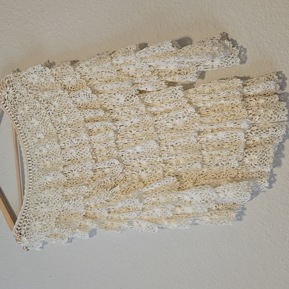 Boston Proper White Crochet Salsa Tiered Sweater 3/4 Sleeve Blouse Boho - Picture 2 of 7